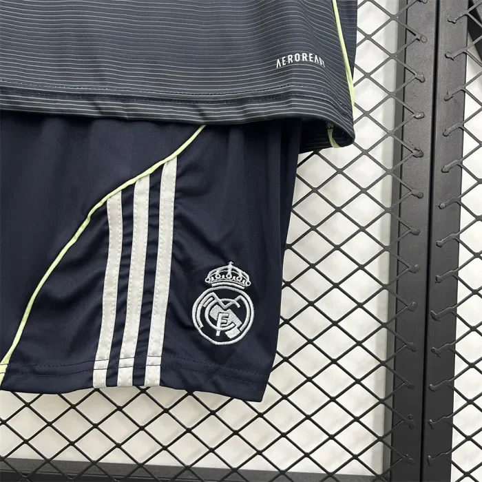 Real Madrid Away Kids Suit 25/26
