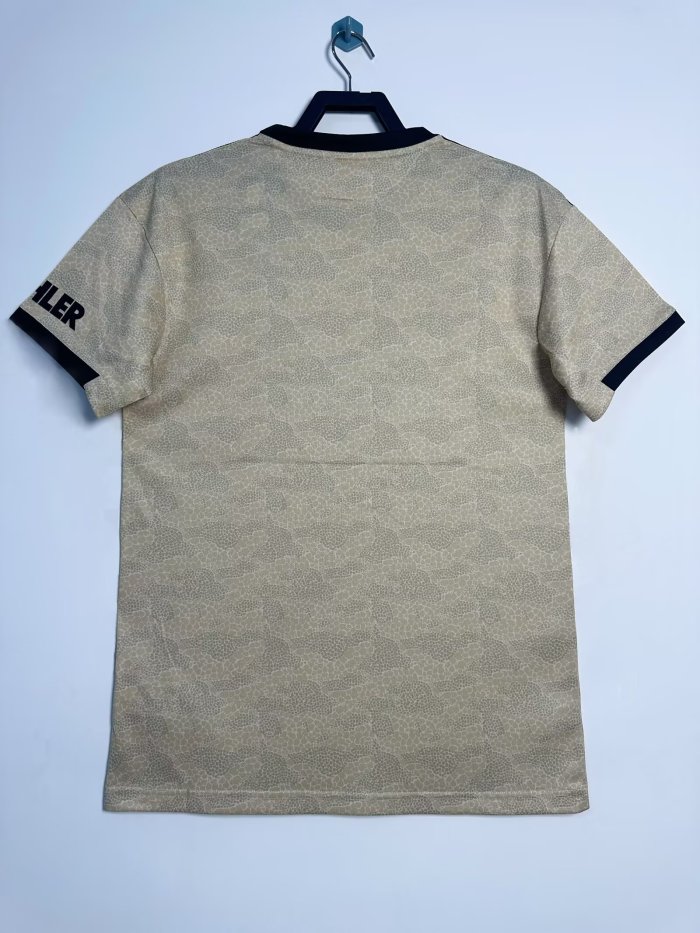 Manchester United Away Retro Jersey 2019/20