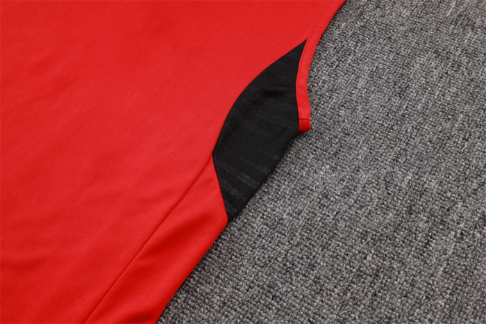 Liverpool Training Jersey 25/26