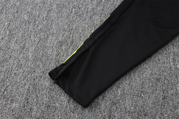 Manchester United Training Pants 25/26