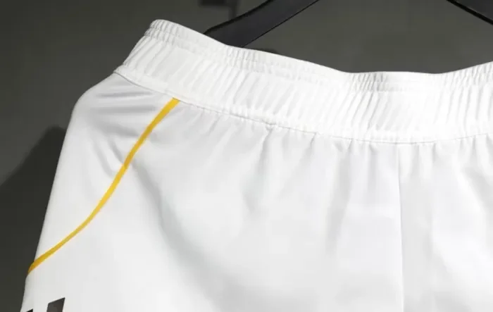 Real Madrid Player Home Shorts 25/26
