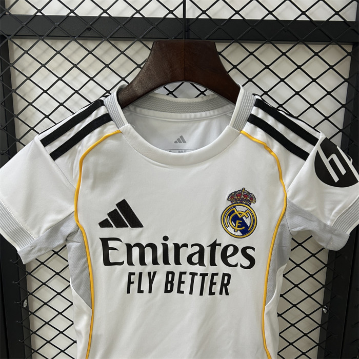 Real Madrid Home Kids Suit & Socks 25/26