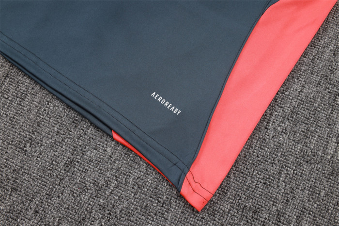 Bayern Munich Training Jersey 25/26