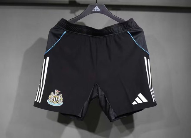 Newcastle United Home Player Shorts 25/26