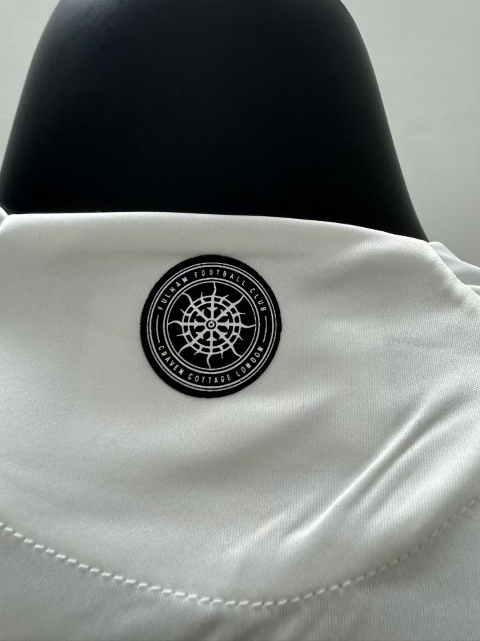 Fulham Home Man Player Jersey 25/26