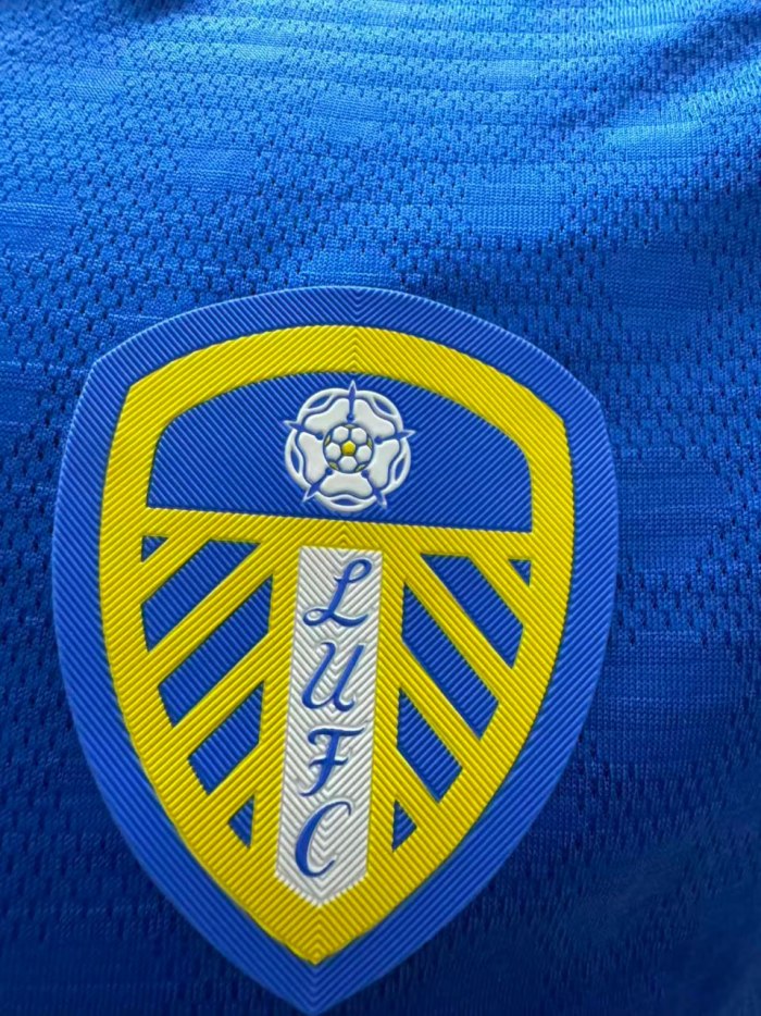 Leeds United Home Man Player Jersey 25/26