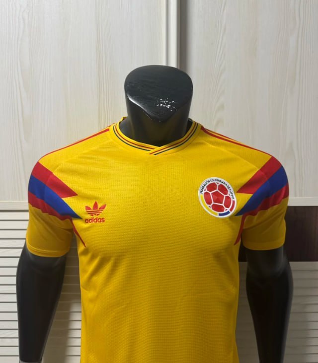 Colombia Lifestyle Retro Player Jersey 25/26