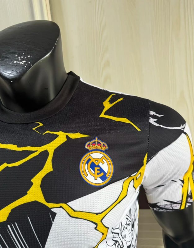 Real Madrid Avengers Player Jersey 25/26