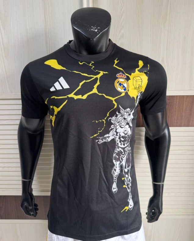 Real Madrid Avengers Player Jersey 25/26