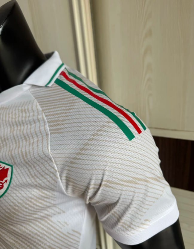 Wales 2026 World Cup Away Player Men Jersey