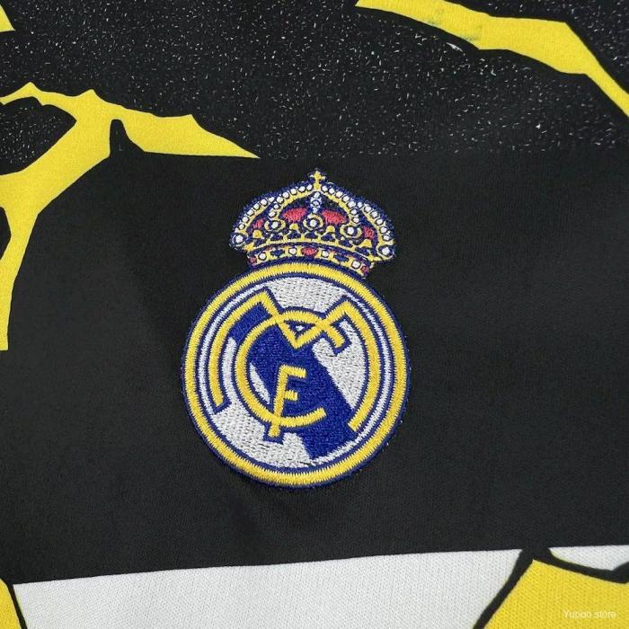 Real Madrid Avengers Man Jersey 25/26