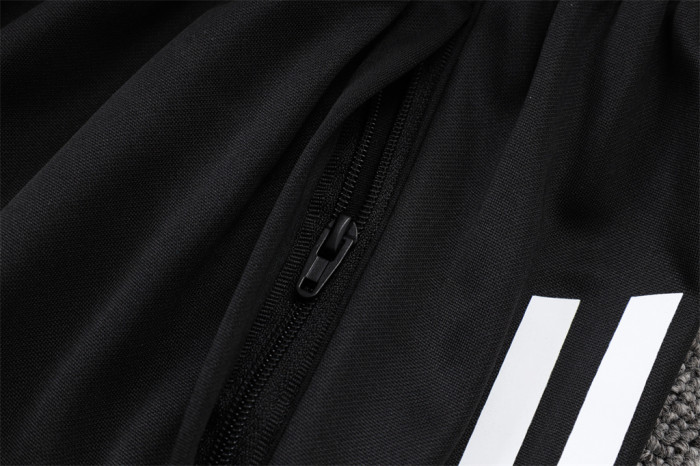 Liverpool Training Jersey 25/26