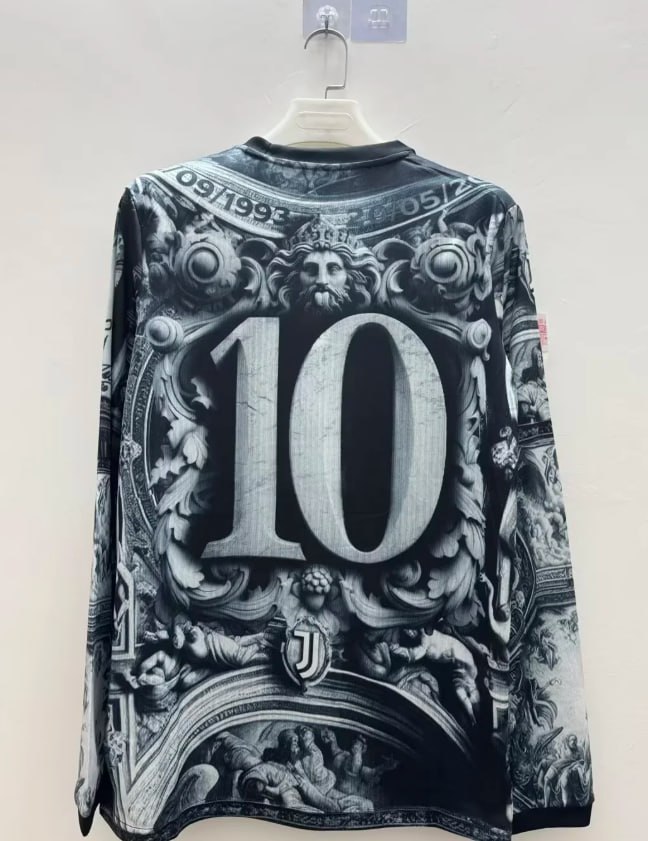 Juventus Pre Match Man Long Sleeve Jersey 25/26