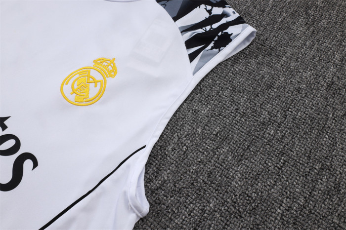 Real Madrid Training Jersey 25/26