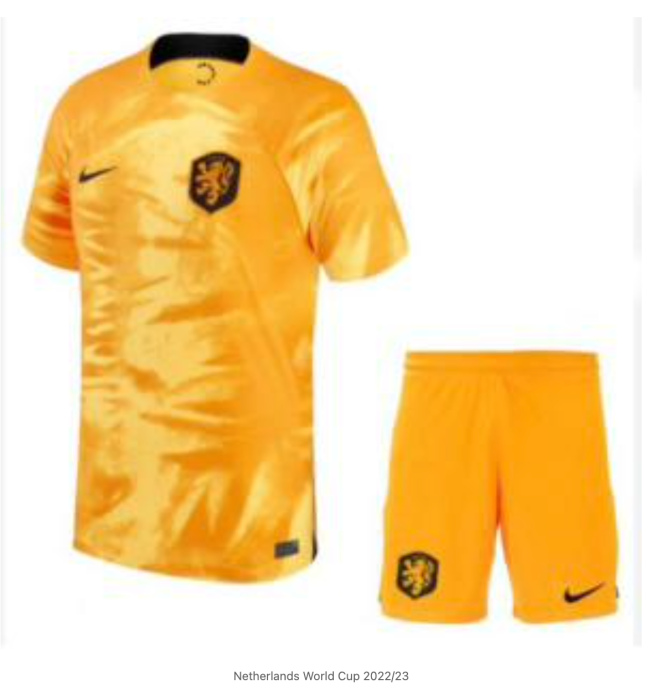 Holland Home Man Short Sleeves  Adult Suit  22/23