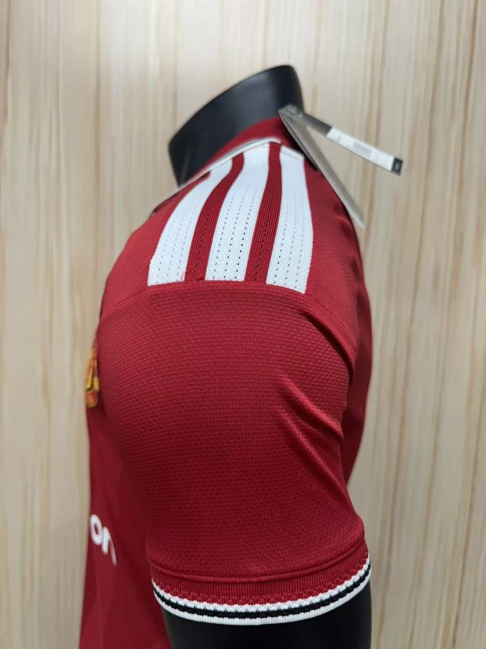 Manchester United Home Player Jersey 26/27