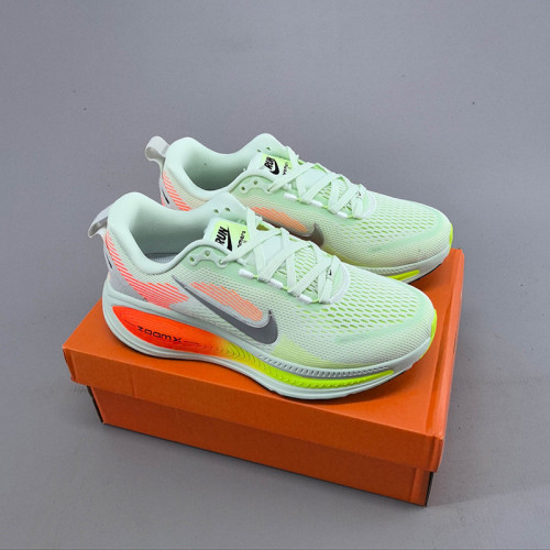Nike Vomero 18  Men's Road Running Shoes