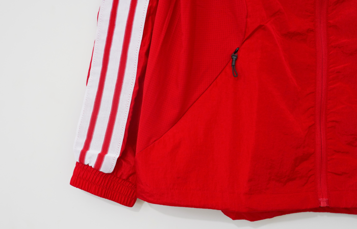 Liverpool Training Windbreaker 2026