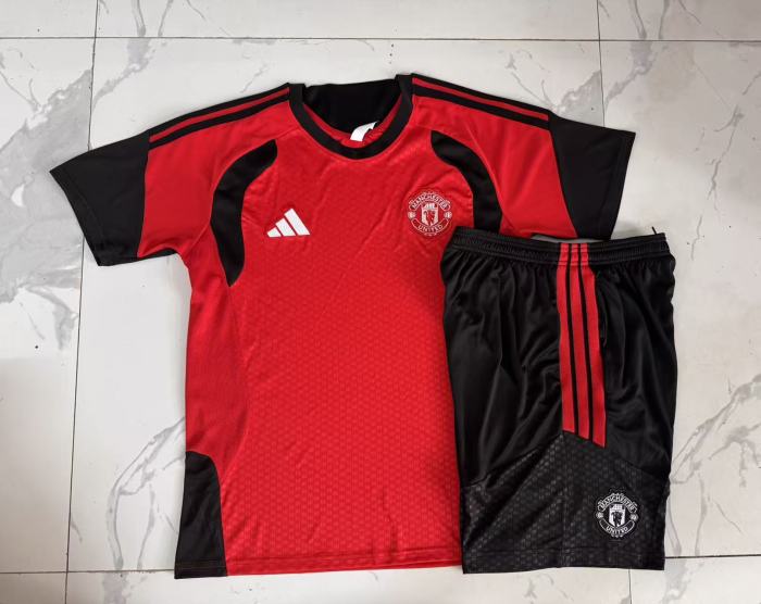 Manchester United Training Short sleeve Suit 25/26