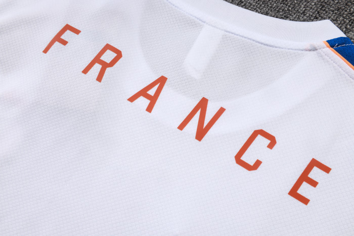 France Training Short Sleeve Suit 26/27