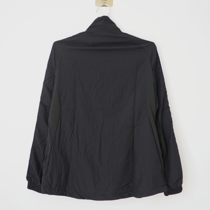 Manchester United Black Training Windbreaker 2026