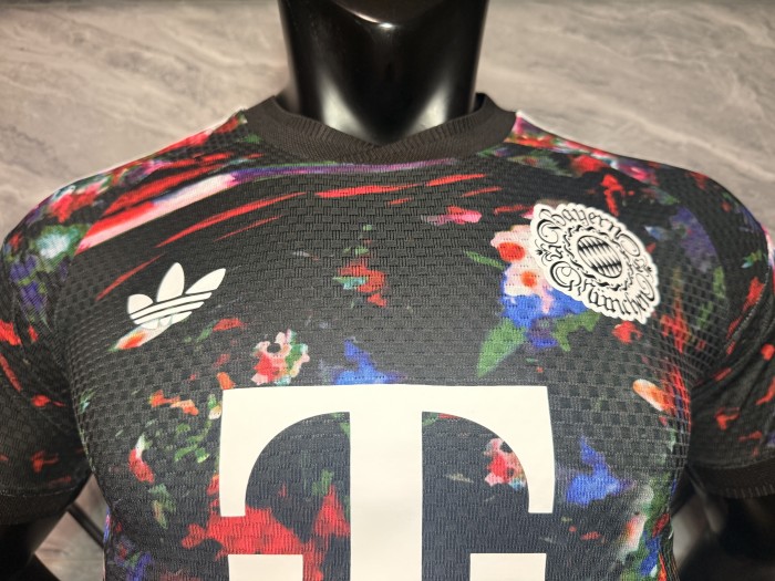 Bayern Munich Oktoberfest Player Jersey 26/27