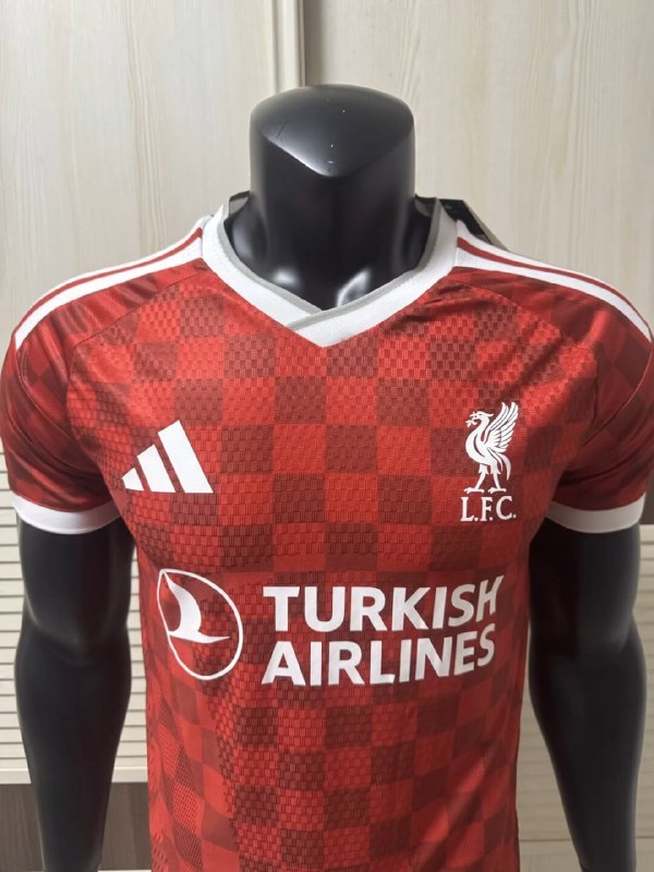 Liverpool Home Player Man Jersey 27/28