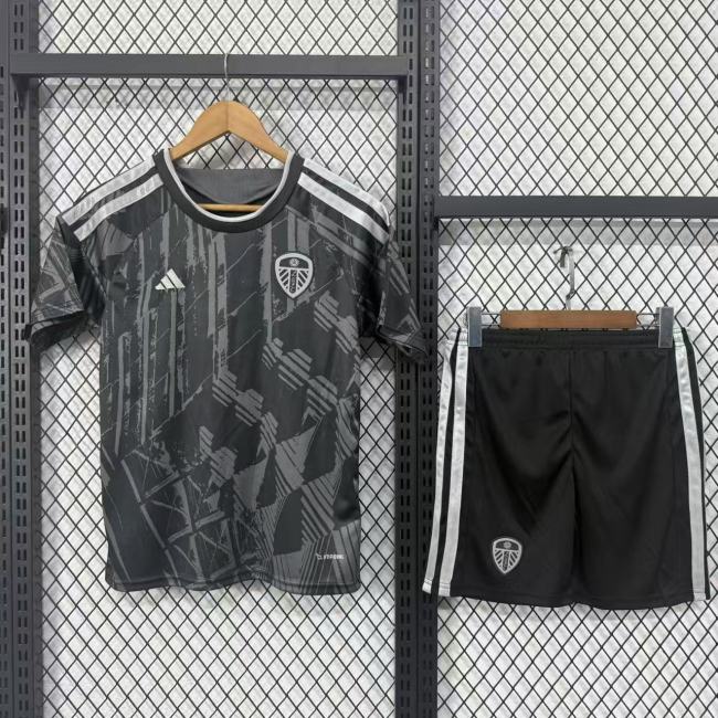 Leeds United Third Kids Suit 26/27