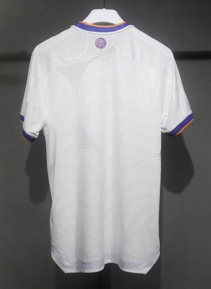 Real Madrid Home Player Jersey 21/22