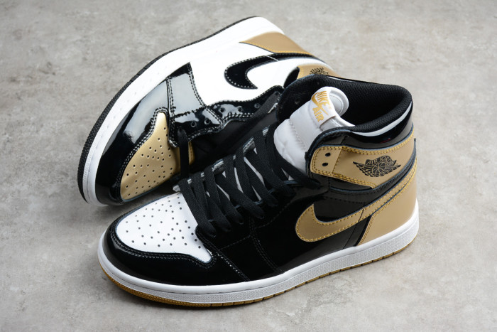 Air Jordan 1 Retro High OG NRG Gold Top 3 861428 001