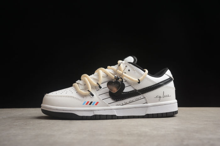 SB Dunk Low DD1391-100