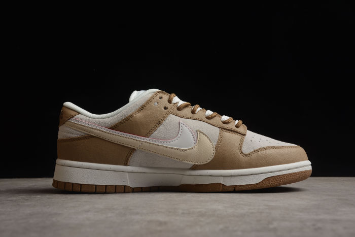 SB Dunk Low Bucks D09457-100