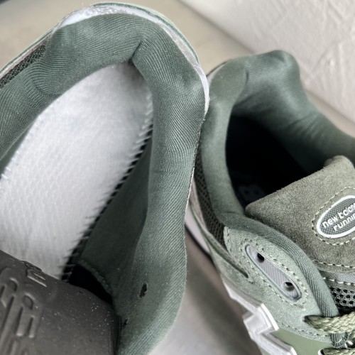 New Balance 2002R 'Norway Spruce' M2002RG1