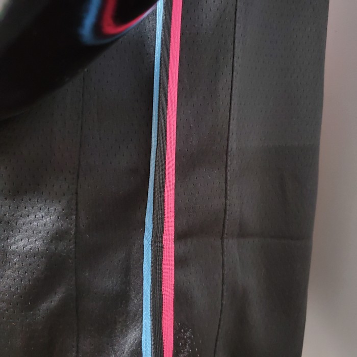 Dwyane Wade Miami Heat Swingman Jersey Black