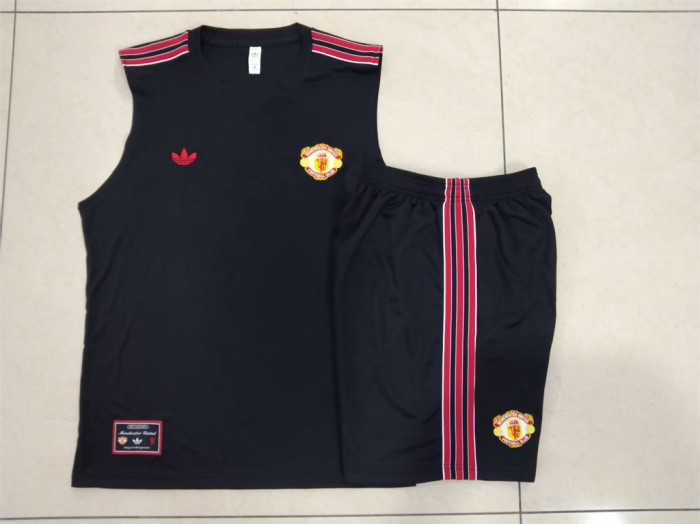 Manchester United Training Jersey 25/26