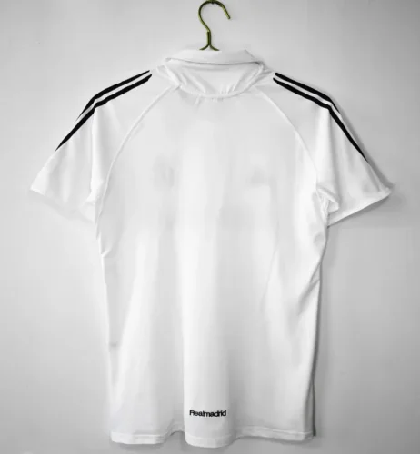 Real Madrid Home Retro Jersey 2005/06