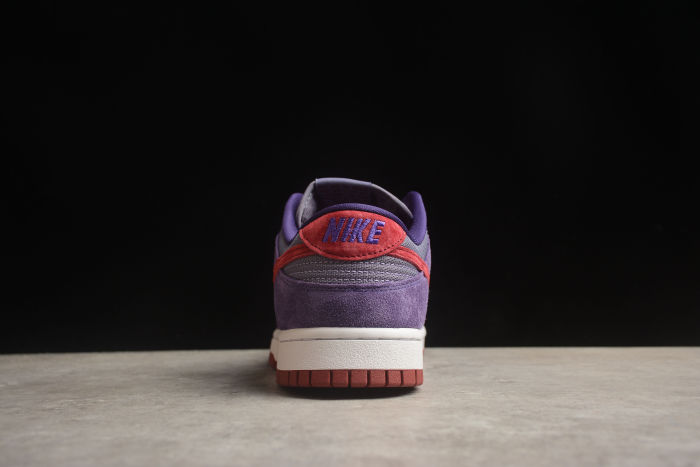 SB Dunk Low Plum 2024 CU1726-500