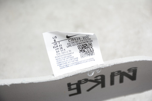 Sacai x Vaporwaffle Green Yellow CI9928-300