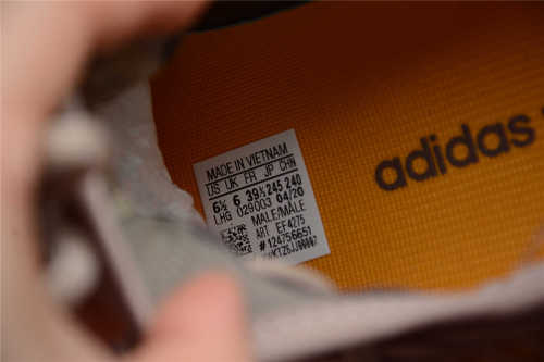 Yeezy Boost 350 V2 “Mono Mist” EF4275