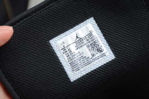 Air Jordan 1 Mid Die De Los Muertos Sneakers DC0350 100