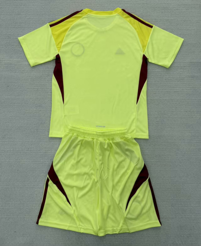 Celtic Goalkeeper Kids Suit 25/26