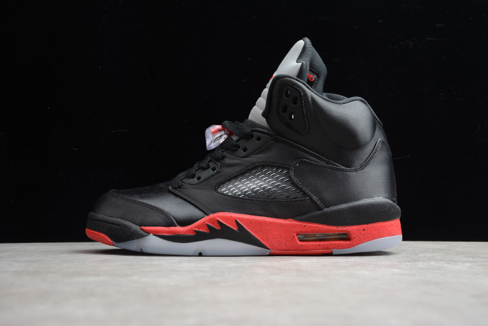 Air Jordan 5 Retro “Satin Bred”136027-006