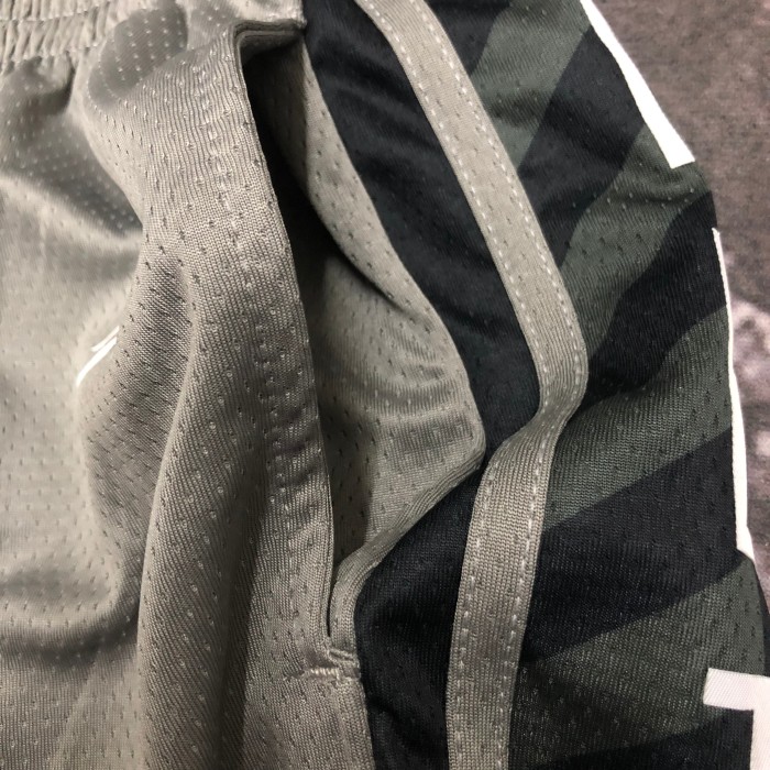 Brooklyn Nets Basketball Shorts  Statement Edition  19/20