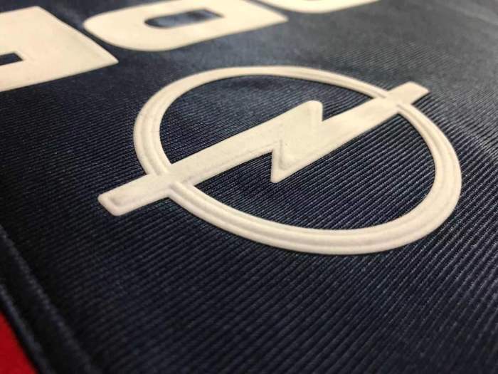 Paris Saint Germain Home Retro Jersey 2001/02