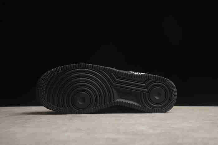 Conplex Con Off-White x MoMa x Air Force 1'07 Virgil black with zipper AV5210-001