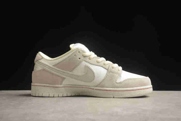 SB Dunk Low Valentine's Day Light Bone FZ5654-100
