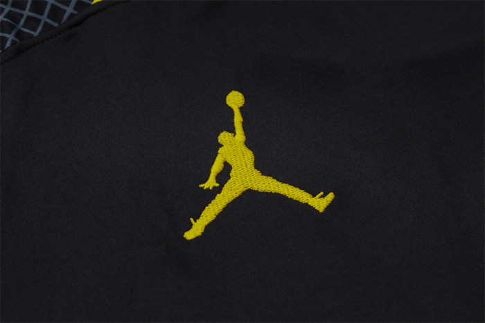 Paris Saint Germain Training Jersey 23/24