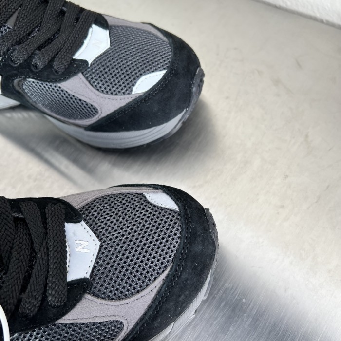 New Balance 2002R Black Dark Grey White - M2002RR1