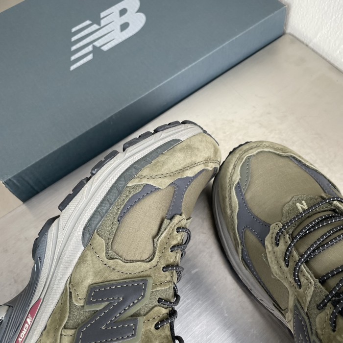 New Balance Protection Pack M2002RDN