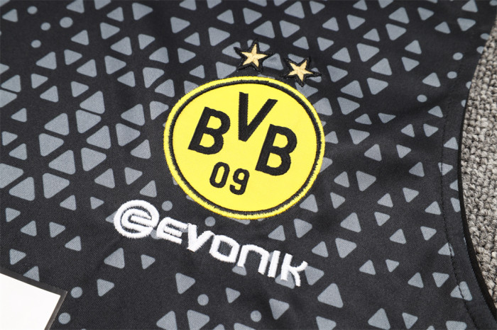 Borussia Dortmund Training Jersey 23/24